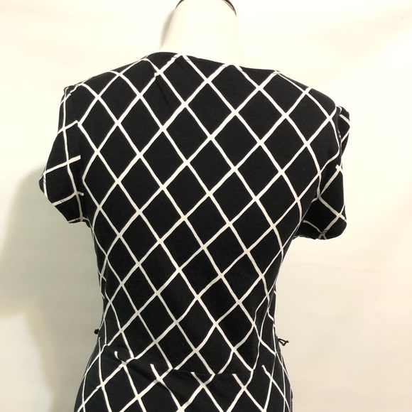 Express dress black white sz S GUC hi-lo hem - Picture 11 of 16